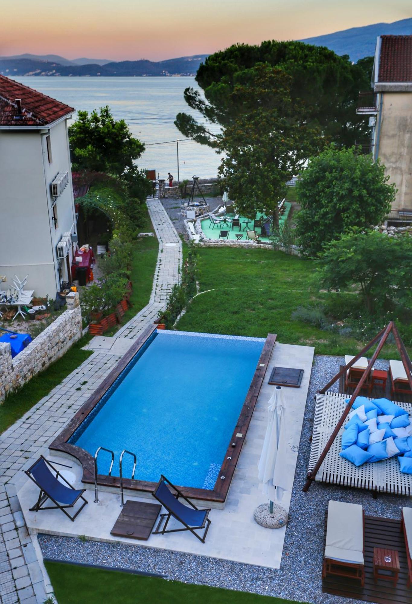Apartments Cukovic Херцег-Новий Екстер'єр фото